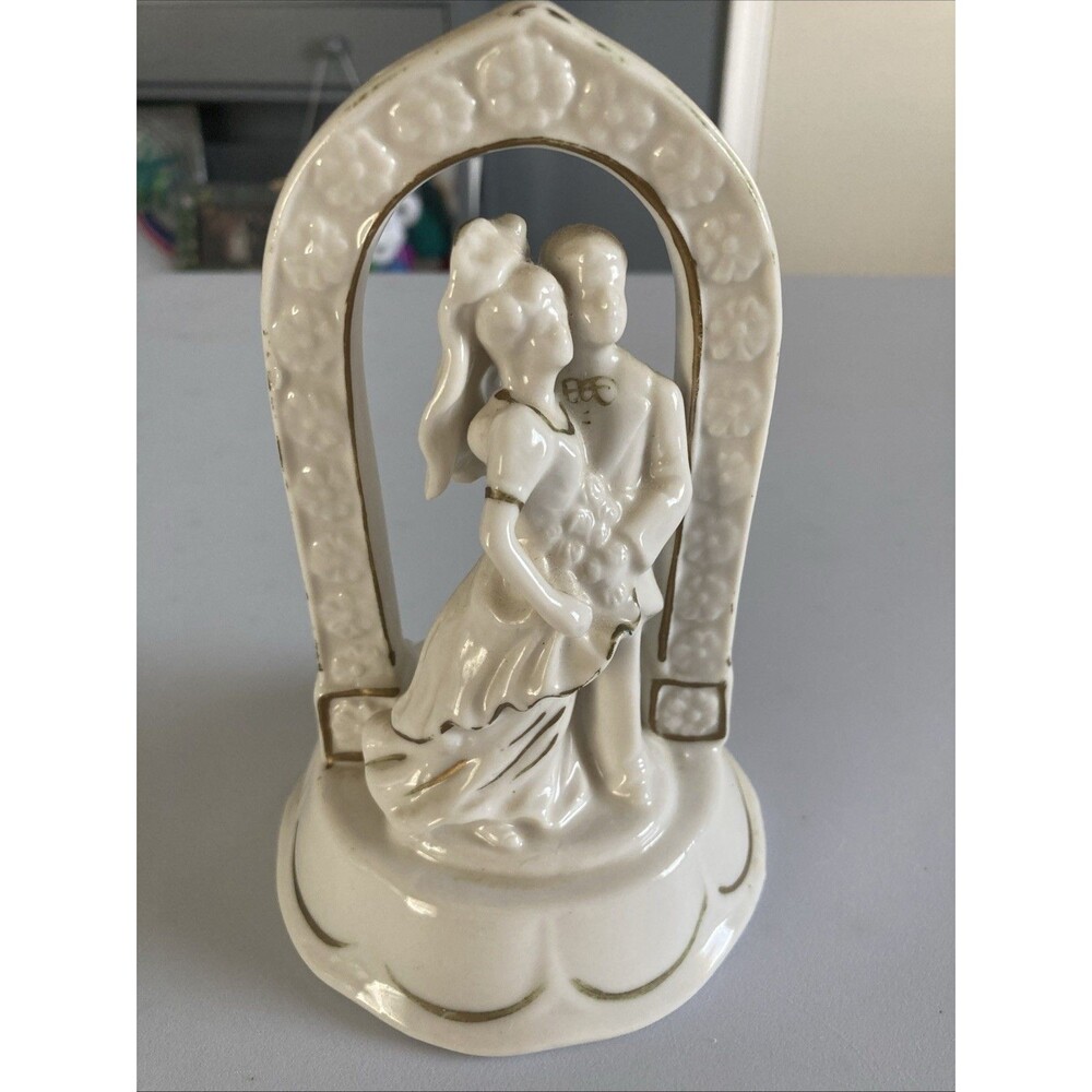 Wedding Cake Topper VTG Bride & Groom Porcelain Good Condition